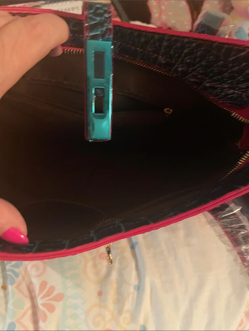 Women’s Ombre Croc-Embossed Tote Bag in Teal and Burgundy
